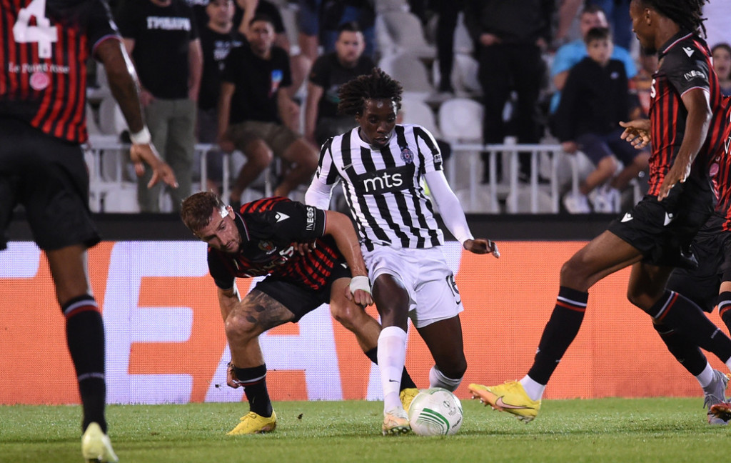 Otkriveno ko kvari atmosferu u Nici! Danac izaziva nevolje na nekoliko načina