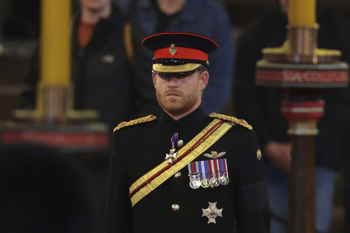 Novo poniženje princa Harija: Detalj na uniformi zbog kojeg je „slomljen“