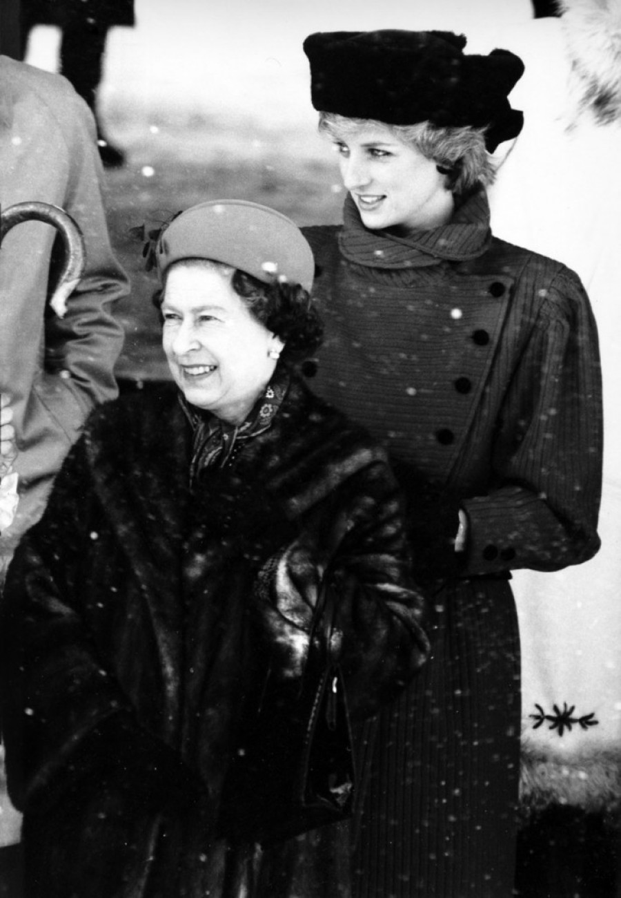 Dan kada je kraljica Elizabeta II prekršila protokol i poklonila se drugoj osobi