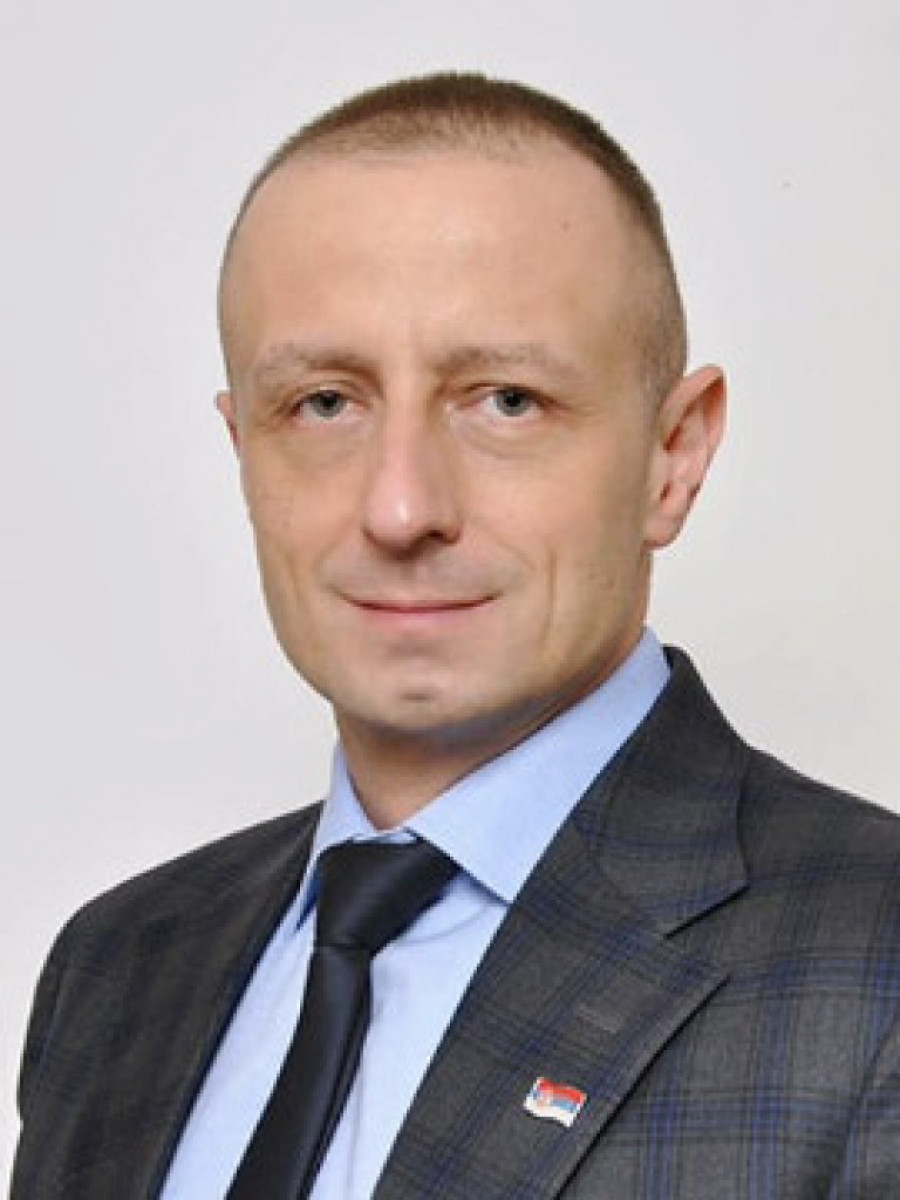 Šta se krije iza aktivnosti ekoloških aktivista: Briga o ekologiji samo paravan, cilj rušenje vlasti i sveopšta destabilizacija