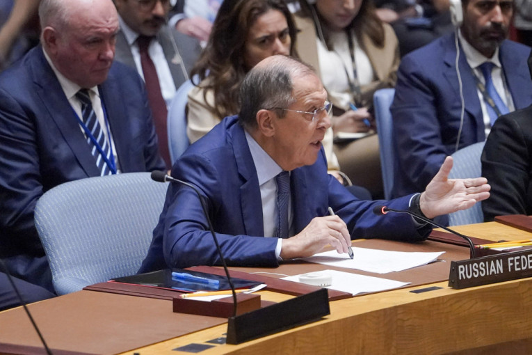 Lavrov o pregovorima: Nećemo odbiti sastanak Putina i Bajdena