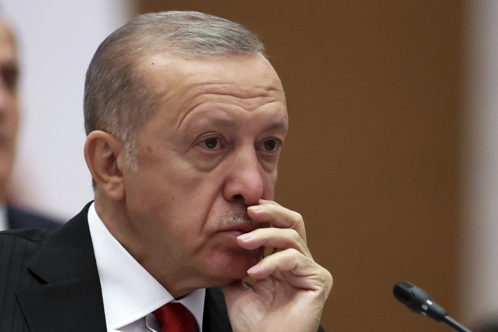 Erdogan: Mir u Ukrajini može se uspostaviti samo diplomatskim naporima, prvi korak je već napravljen
