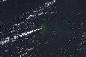 Tektonske promene: Izronilo novo ostrvo u Tihom okeanu posle erupcije vulkana (FOTO)