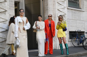 Šta se nosi ovih dana na ulicama Milana, gde žive najbolje obučene žene na planeti? Jedan stil dominira, ali i mnogo boja (FOTO)