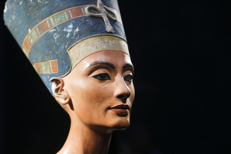 Tajna grobnice kraljice Nefertiti: Novi dokazi u Tutankamonovom grobu mogli bi da dovedu do otkrića veka!