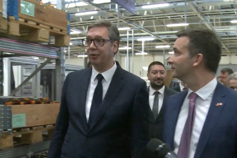 Vučić na otvaranju novog pogona fabrike "Grundfos" u Inđiji: Investicija vredna 20 miliona evra, uskoro veće plate 15 odsto (VIDEO/FOTO)