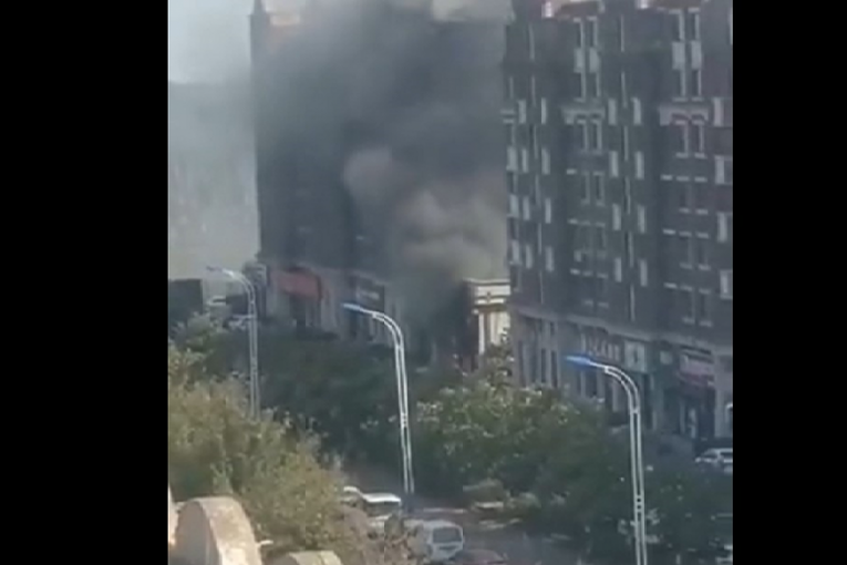 U stravičnom požaru u Kini poginulo 17 ljudi: Vatra izbila u restoranu, uzrok još uvek nepoznat (VIDEO)