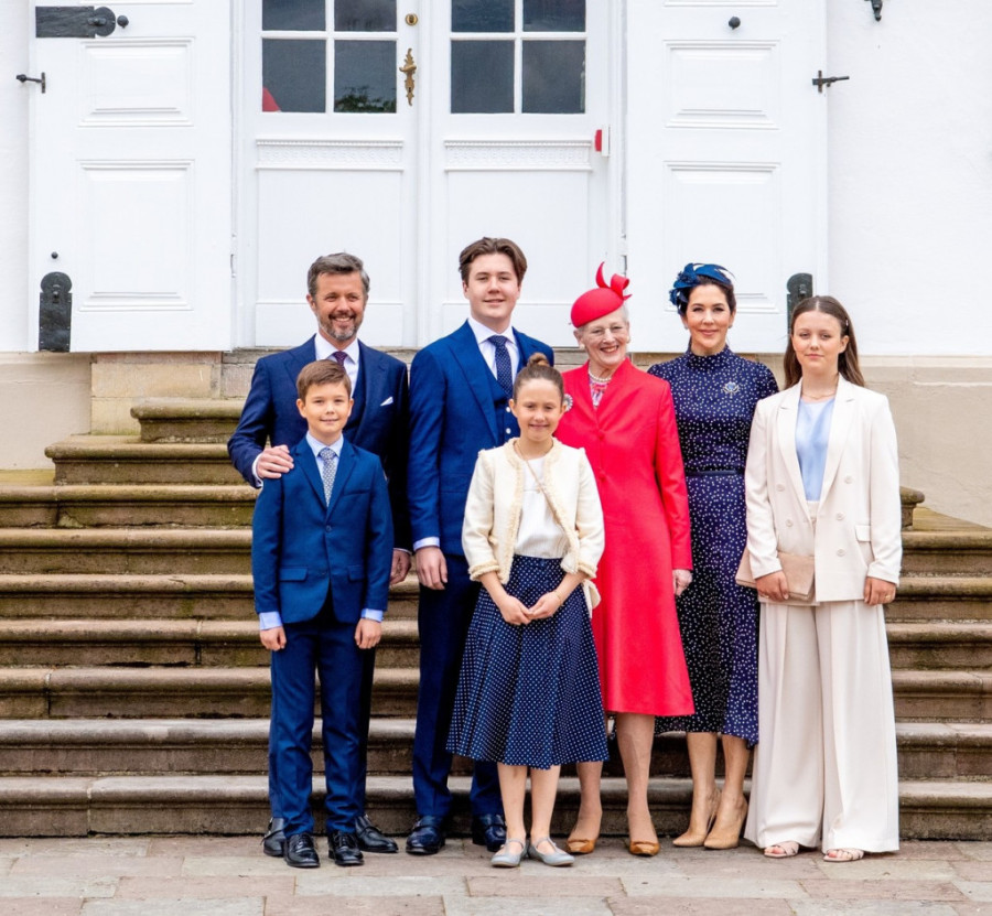 Namerava li kralj Čarls da smanji broj članova kraljevske porodice: Da li će slediti primer Margarete II i oduzeti titule najbližima?