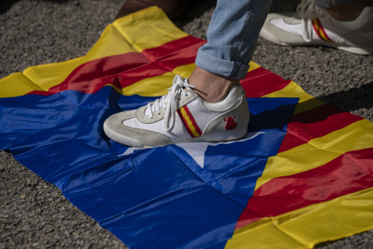 Jačanje desnice u Španiji znak za mobilizaciju katalonskih separatista: Da li izbori donose nove tenzije?