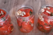 Recept dana: Barene ljute paprike - zimnica nije potpuna bez njih, a najbolje idu uz jela od mesa (VIDEO)