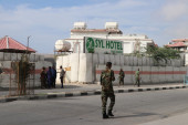 Teroristički napad u Somaliji: Bombaš samoubica se razneo unutar vojne baze i ubio 15 ljudi!