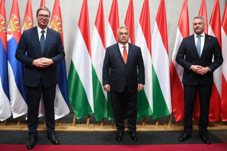 Predsednik Vučić nakon sastanka u Budimpešti: Srbija će do kraja godine uskladiti svoju viznu politiku sa EU
