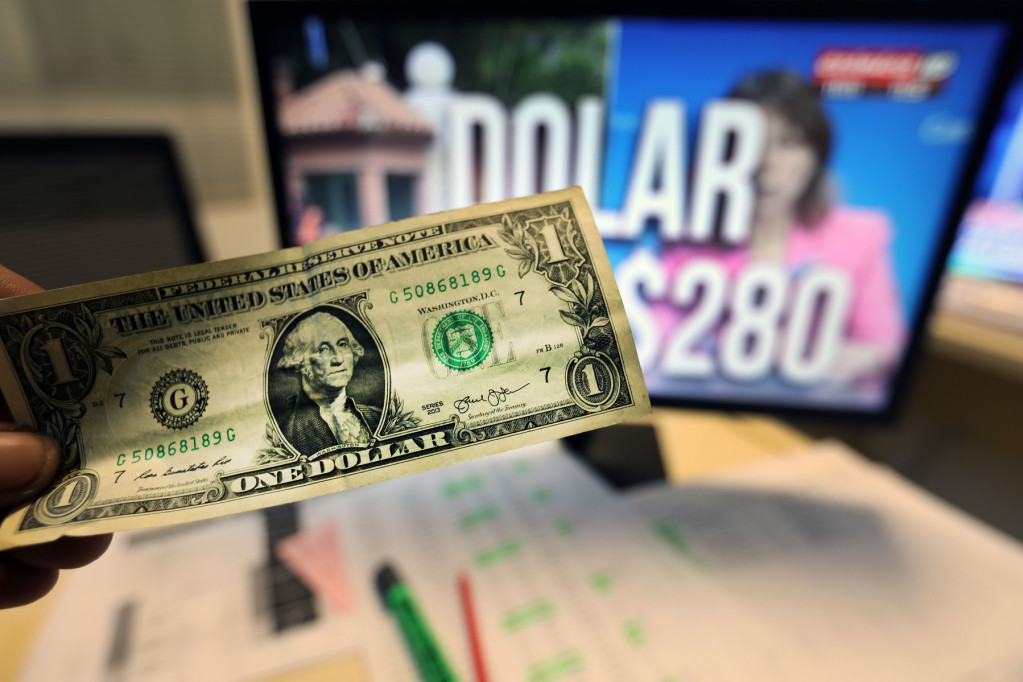 Godina dolara: Kako su se držale valute u 2022. i gde je tu dinar?