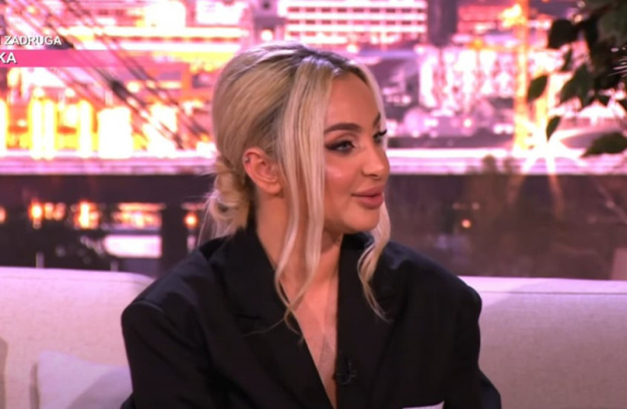 Kada dobijete dete osetite najveću ljubav, ali i najveći strah! Maja Berović prvi put u javnosti nakon porođaja i medijske ilegale