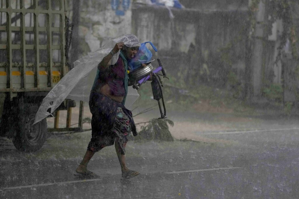 Nevreme u Indiji odnelo četiri života: Opasna oluja pogodila Zapadni Bengal