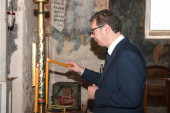 Srećan sam što smo uspeli da ispravimo našu sramotu: Vučić rekonstruisanim putem do manastira Sopoćani