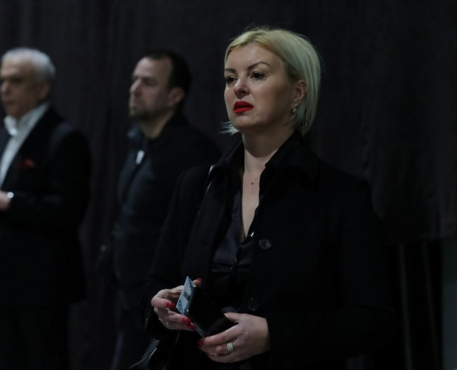 Naša pevačica napisala testament kada je imala 40 godina: Muž me je prevario, deca ne znaju šta sam uradila