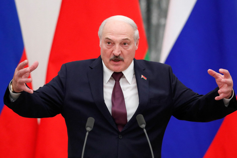 Lukašenko: Nećemo slati vojsku u Ukrajinu, naših 40.000 vojnika ne bi ništa rešilo