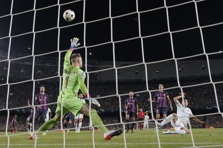 Spektakl Barselone i Intera, golova na sve strane! To je ta Liga šampiona! (VIDEO)