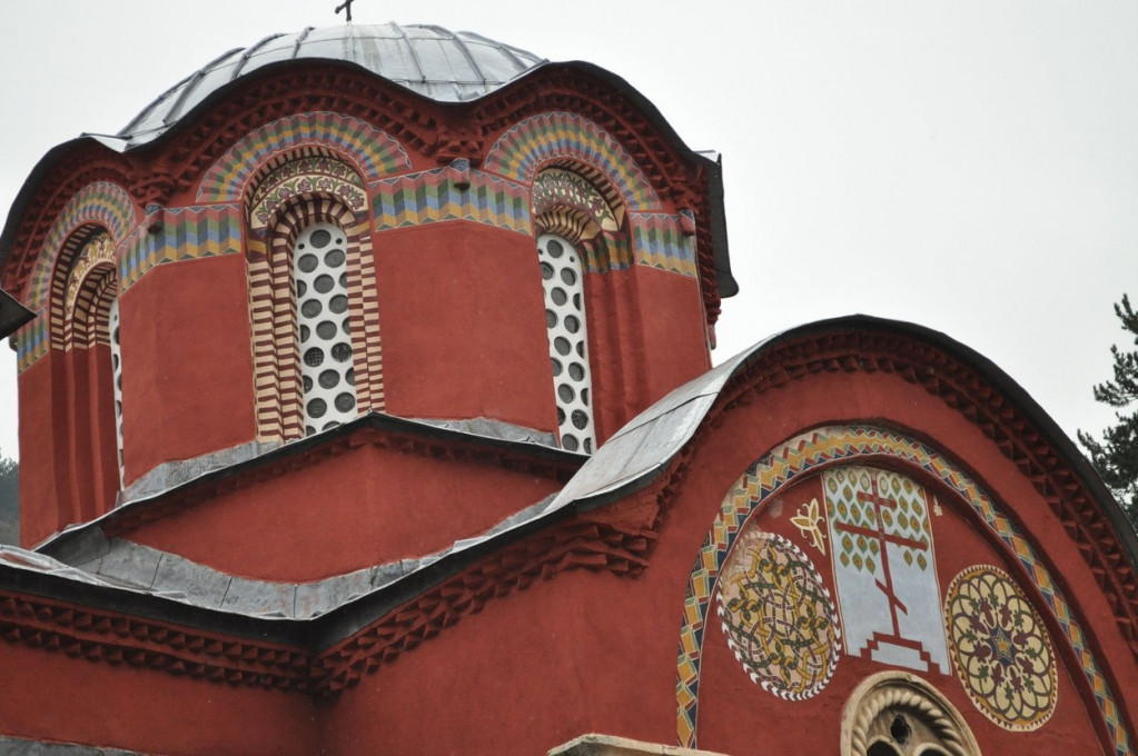 Noć kada je gorela Pećka patrijaršija: Pre 45 godina uništena je dragocena arhiva srpske svetinje