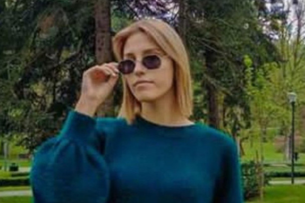 Lepa Višnja još ni srednju školu nije završila, a ovakvog vodiča nema u Srbiji! (FOTO)