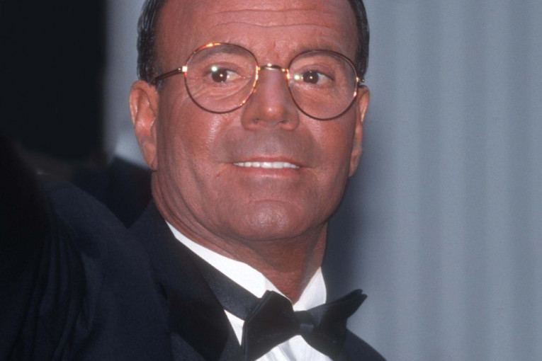 Hulio Iglesijas optužen za seksualno zlostavljanje: Dve žrtve se javile!