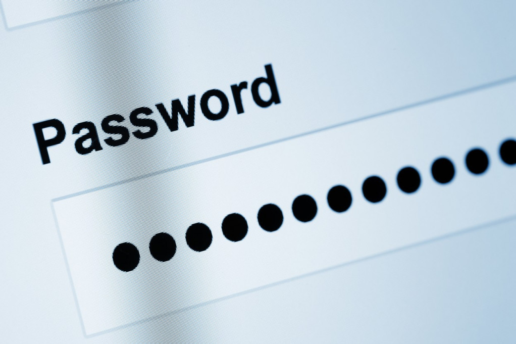 Tri od četiri korisnika interneta stavljaju sebe u rizik od hakovanja! Kako do dobre šifre?