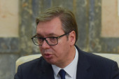 Predsednik Vučić obraća se javnosti povodom sve jačih pritisaka na Srbiju