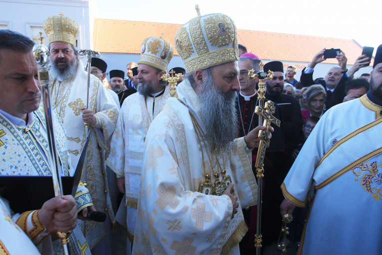 Patrijarh služio liturgiju u Crkvi Svete Petke na Čukarici: "Vera je stvar srca i u veri nema kalkulacija"