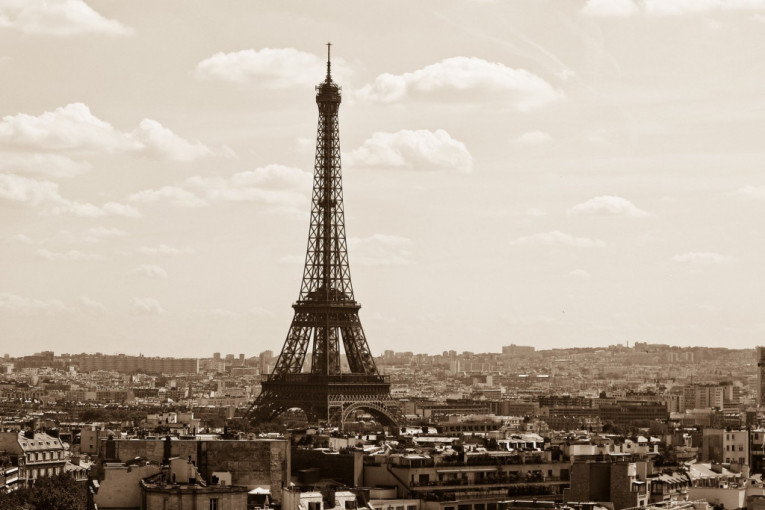 Pariski sindrom napada turiste: Grad od kojeg dobijate vrtoglavicu, mučninu i halucinacije (FOTO/VIDEO)