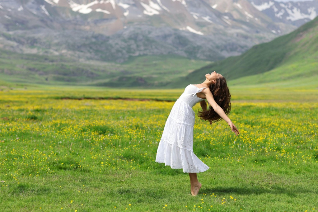 Šta da radite kad se zapetljate u vlastite misli? Kako da se izvučete iz zamki misaonih crva? Šta, kakvih crva?