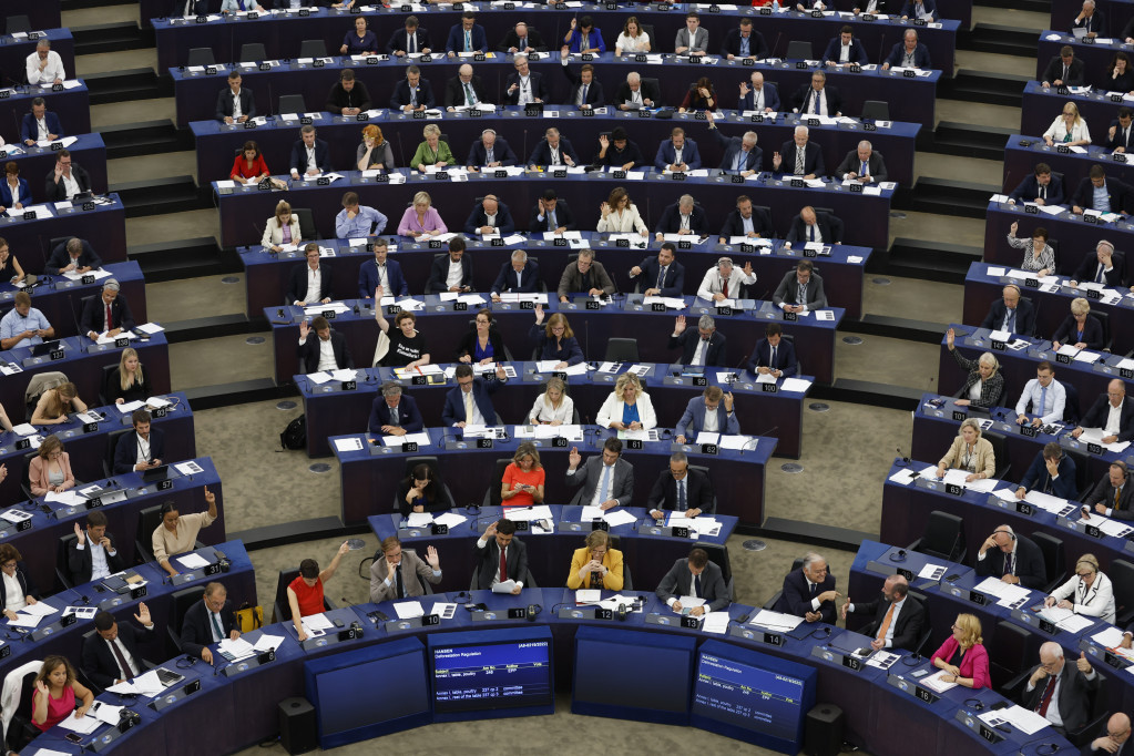 Evropski parlament usvojio rezoluciju kojom osuđuje Mađarsku: Kažu da podriva EU