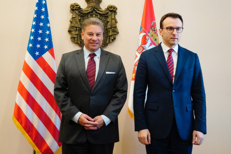 Eskobar: Može i bez uzajamnog priznanja ako se Beograd i Priština tako dogovore