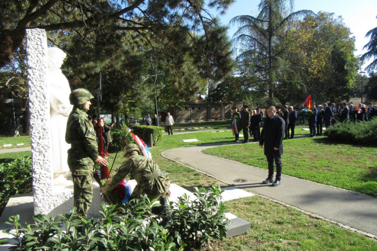Počinju Dani slobode! Beograd danas obeležava Dan oslobođenja: Na čelu memorijalnog defilea biće Počasni vod pitomaca