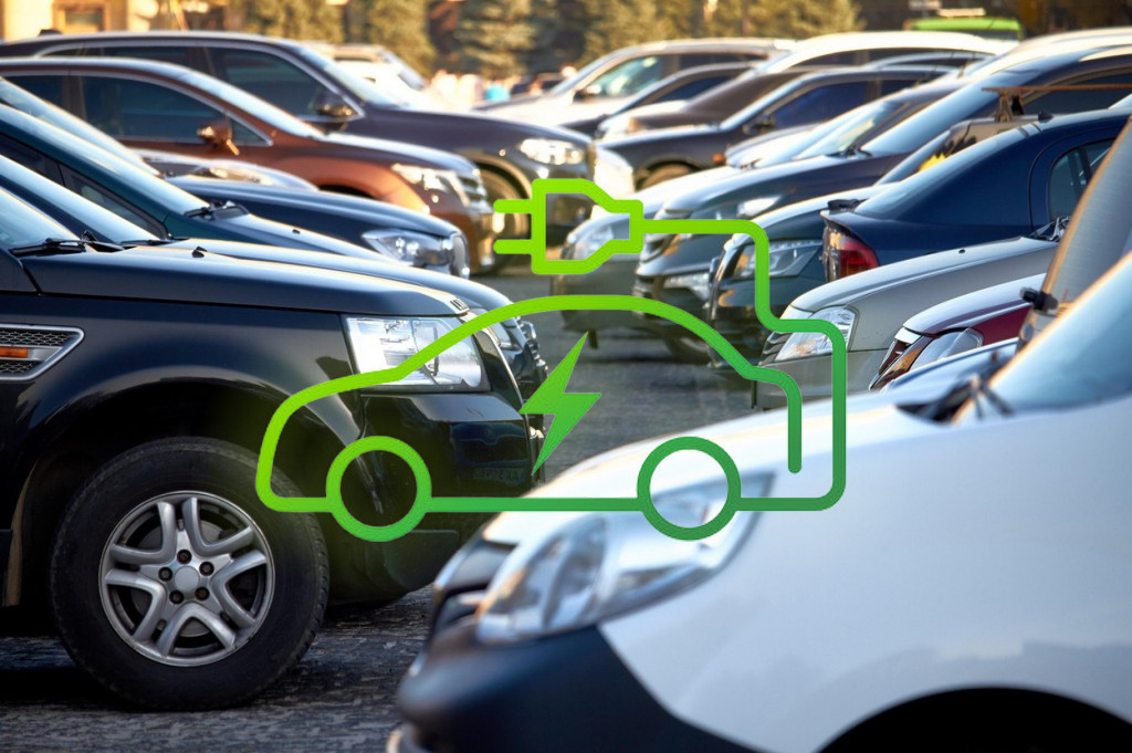 Italijanski ministar saobraćaja: Električni automobili su gomila besmislica koje je nametnuo Brisel