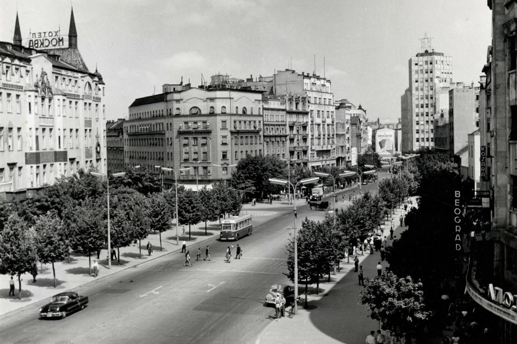 Snažna simbolika izborne poruke SNS: Vučević poziva građane na jedinstvo, a ne na frontovske podele