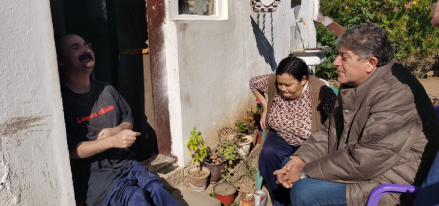 Nikola nije izašao iz kuće skoro 35 godina! Majka Mirjana kaže: Moja je želja da ozdravi, njegova da bude fudbaler. Obe su neostvarive!