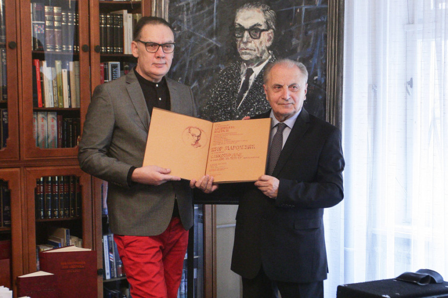 Igor Marojević za 24sedam: Sajam knjiga kao crveno slovo