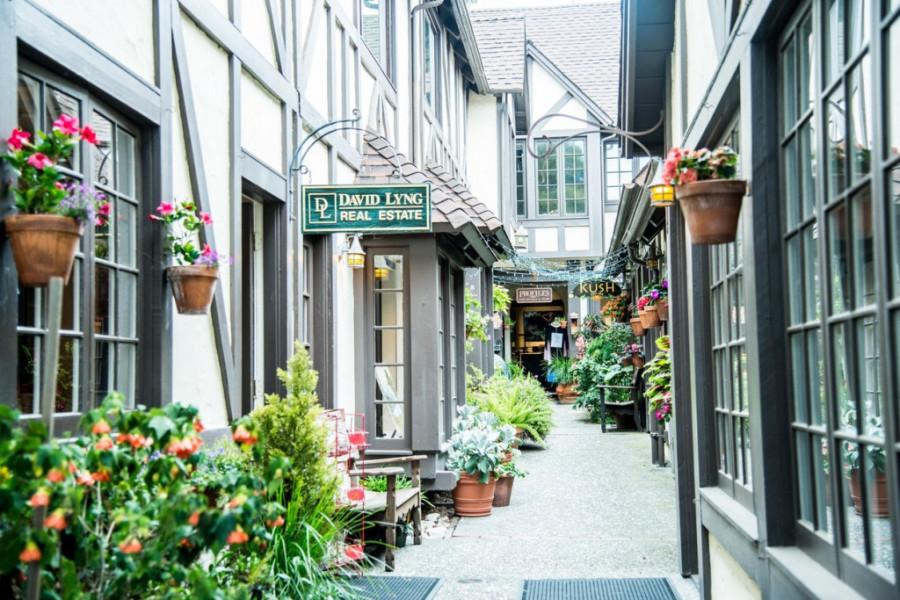 U gradu bez adresa zabranjeno je nošenje cipela sa štiklom višom od pet centimetara