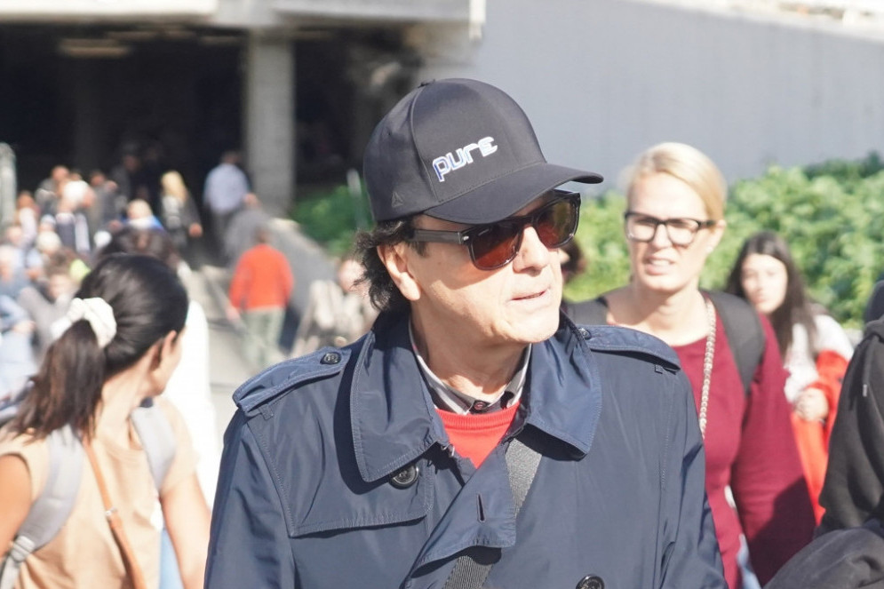 Uhapšen muškarac osumnjičen da je bacio bombu na kuću Zdravka Čolića