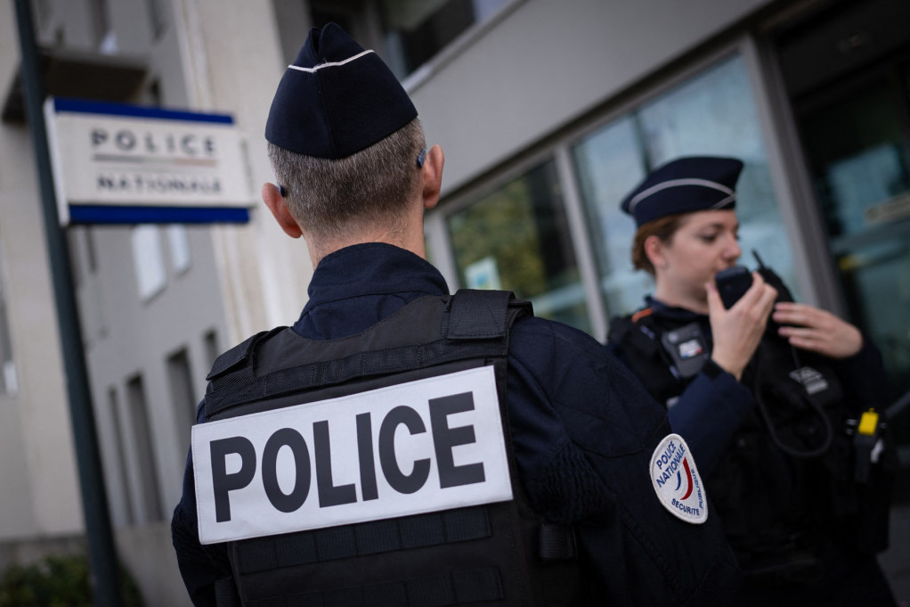 Drama u Francuskoj: Muškarac se ubio skokom sa galerije, posetioci bežali u panici