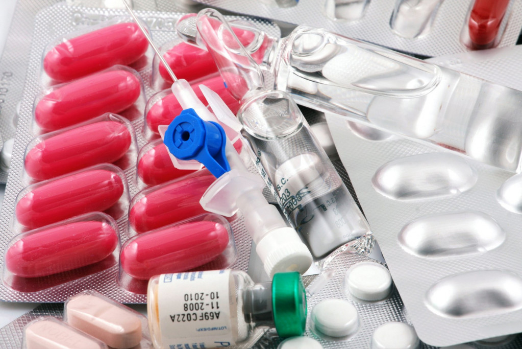 Nepoznata letnja opasnost: Zašto je važno izbegavati ova mesta za čuvanje lekova?