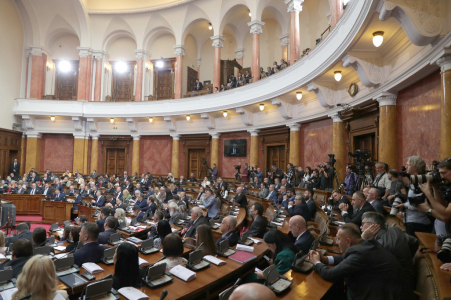 Premijerka izložila ekspoze: Sad ćemo u energetici morati da uradimo ono što smo uradili u zdravstvu (FOTO)