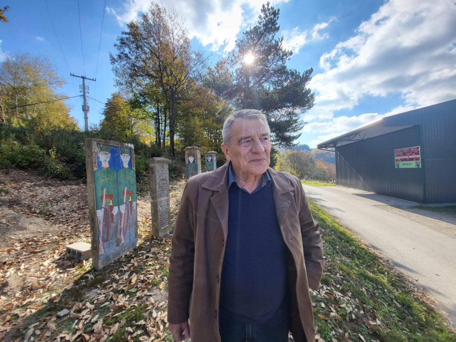 Podizani od krečnjaka, a traju čitav vek! Preko 500 krajputaša čuvaju krvavu istoriju i sećanje na poginule junake (FOTO)
