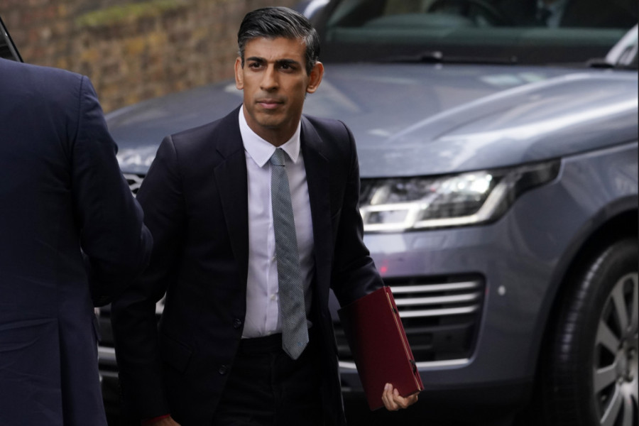 Brojne zamke pred premijerom Velike Britanije: Može li Riši Sunak preživeti sve probleme koji ga čekaju?