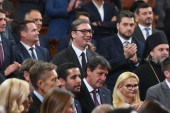 "U ovim teškim i nestabilnim vremenima...": Specijalna čestitka predsednika Vučića nakon usvajanja nove Vlade Srbije! (FOTO)