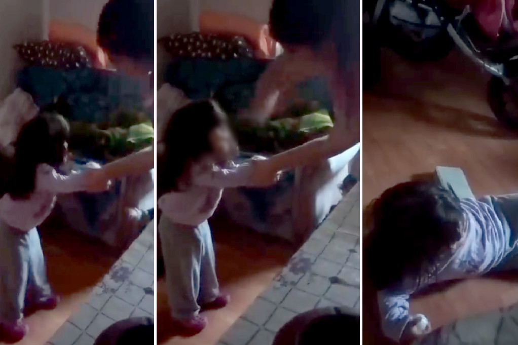 Jeziv snimak kruži internetom: Žena krvnički tuče devojčicu po glavi i baca je na pod! (UZNEMIRUJUĆI VIDEO)