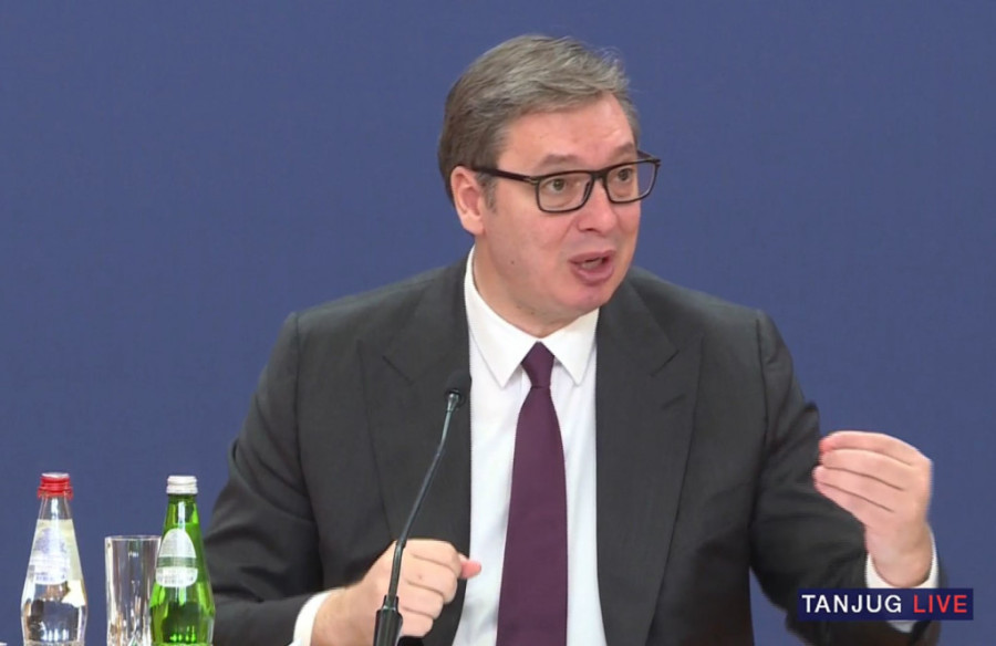 Čuvamo Srbiju, nema predaje! Predsednik Vučić poručio da država neće dozvoliti progon i ubijanje naroda