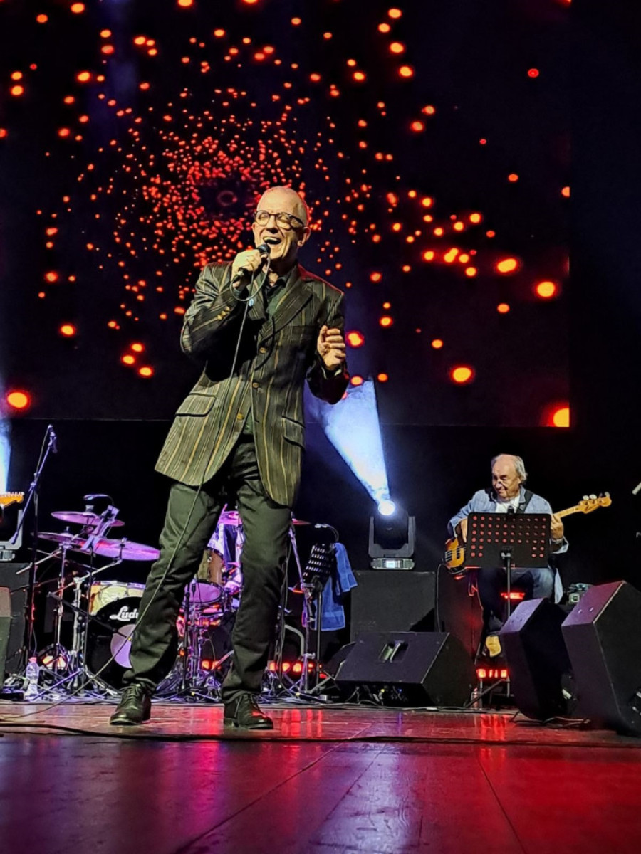 Emotivno veče posvećeno Indeksima: Neprolazne pesme, prijatelji, sećanja i suze (FOTO)