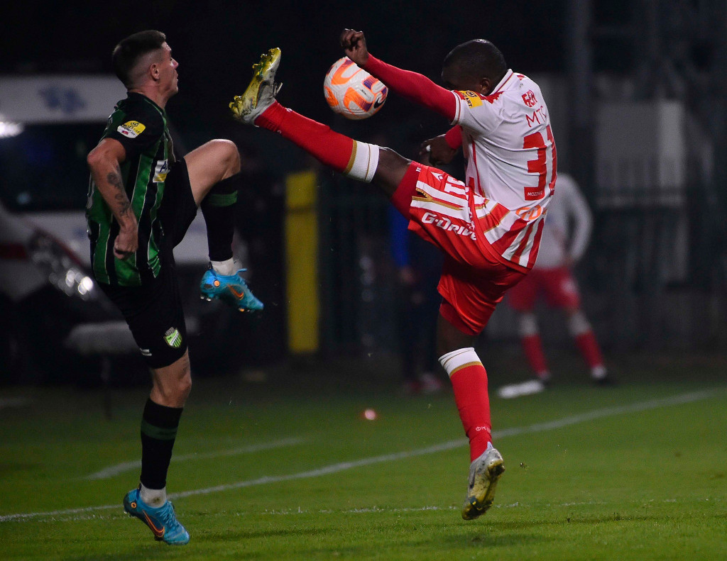 KRAJ: Crvena zvezda - Radnički Niš 2:0, Ben rešio pitanje pobednika (VIDEO)